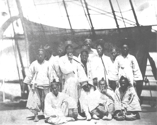 KWG36 "Group of captives onboard the Colorado"